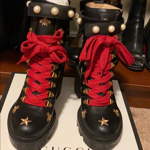 Gucci Shoes - Gucci Stars and Bees embroided boots